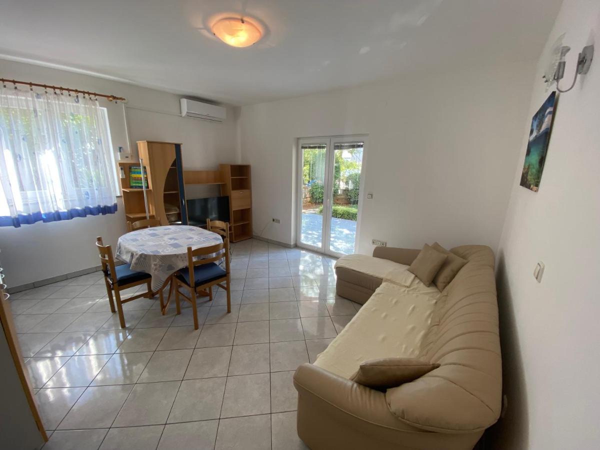 Apartments Malinska - Apartment 1 Εξωτερικό φωτογραφία