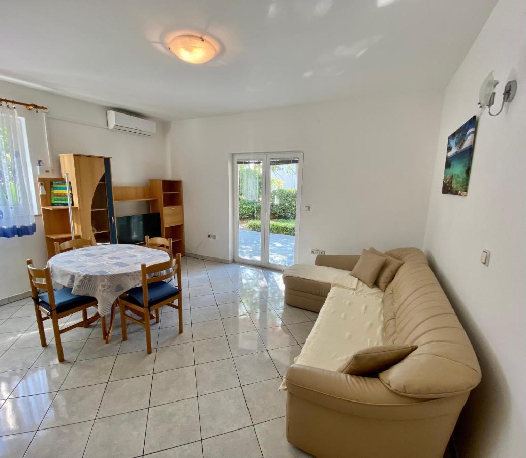 Apartments Malinska - Apartment 1 Εξωτερικό φωτογραφία
